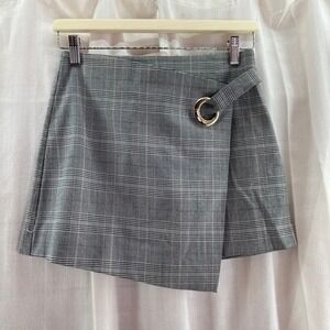Forever 21 Plaid Mini Skort Gray Asymmetrical Buckle Detail Size S